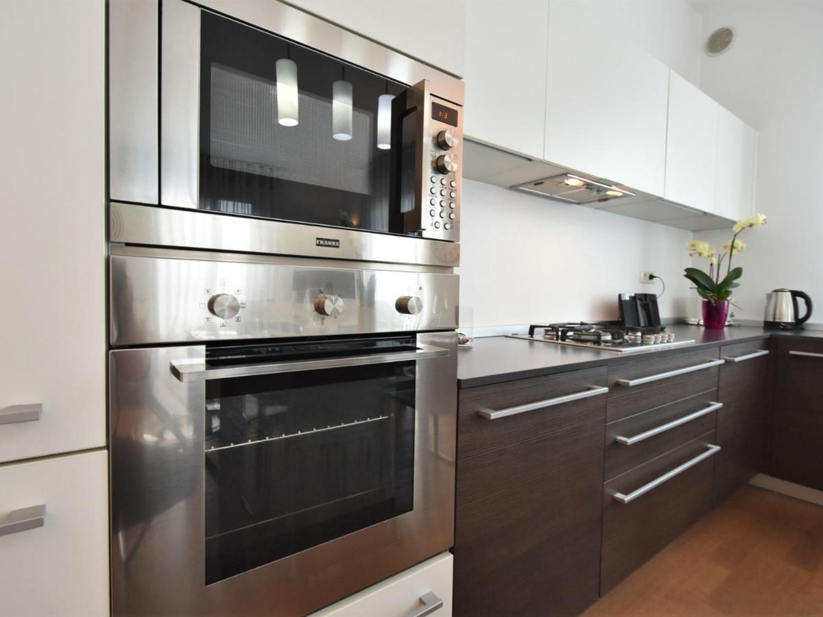 Apartment Corso Genova Apartment By Interhome Милано Екстериор снимка