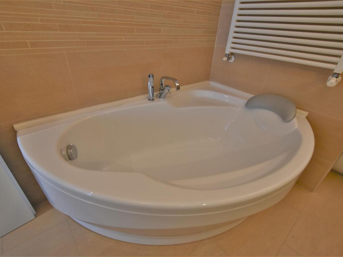 Apartment Corso Genova Apartment By Interhome Милано Екстериор снимка