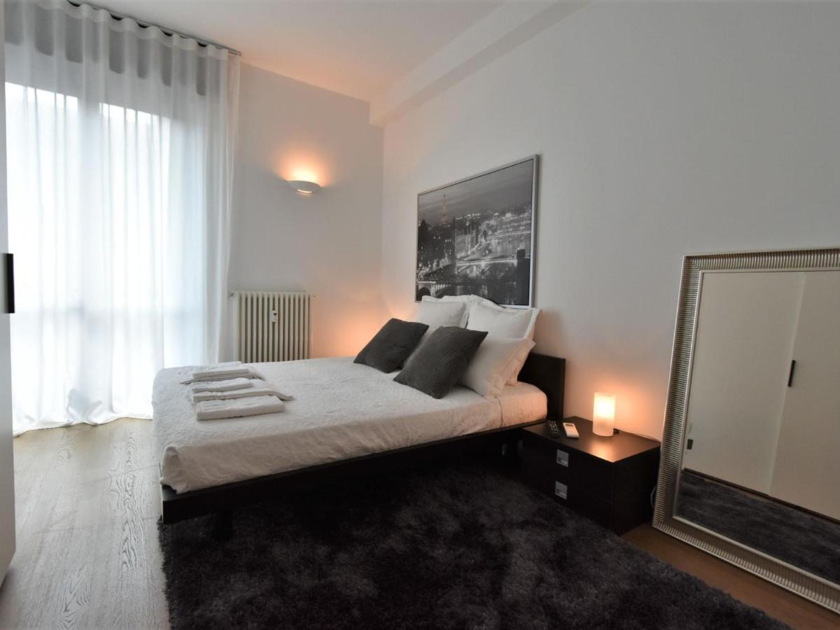 Apartment Corso Genova Apartment By Interhome Милано Екстериор снимка