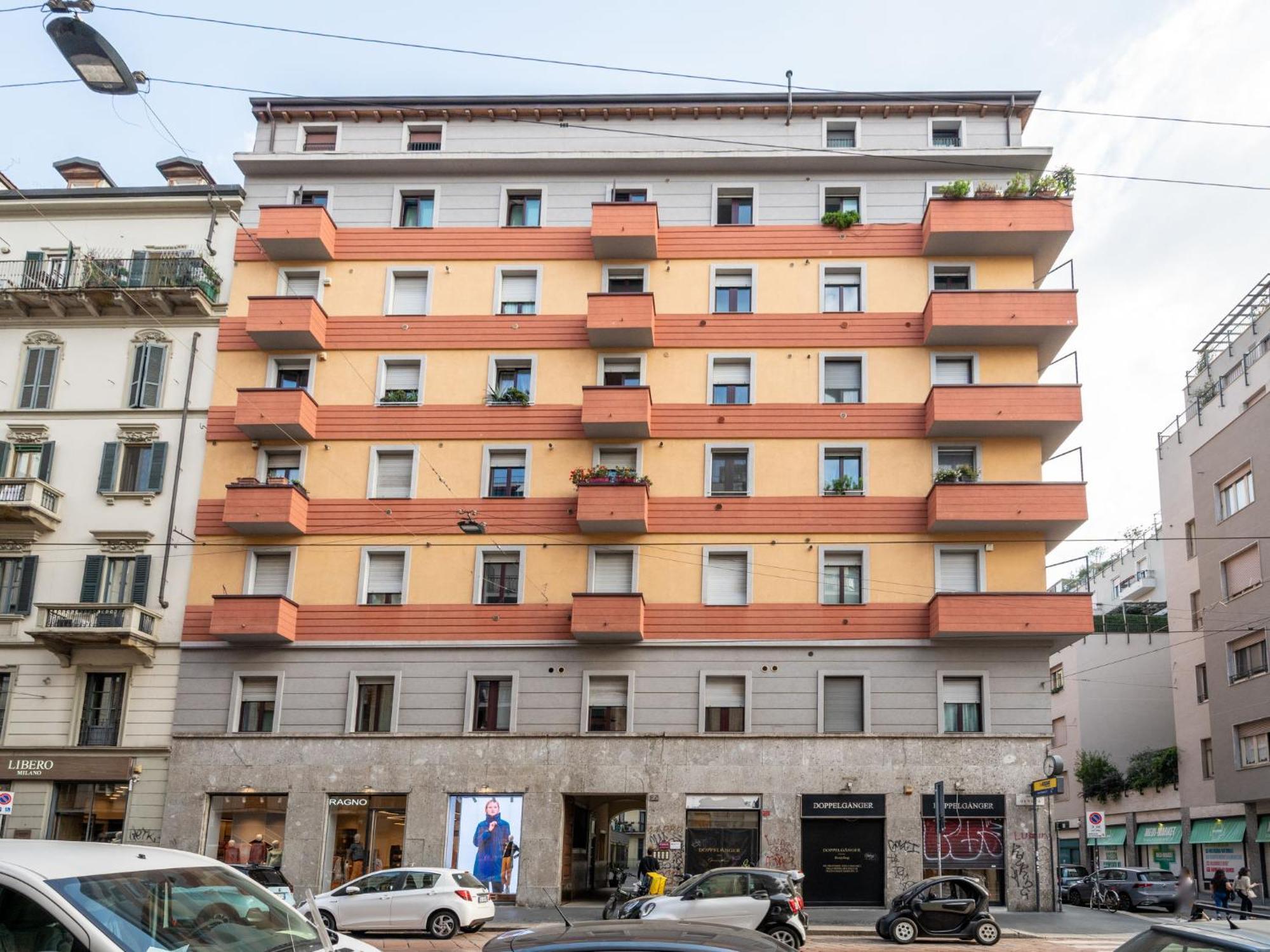 Apartment Corso Genova Apartment By Interhome Милано Екстериор снимка